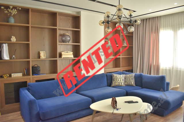 Three bedroom apartment for rent in Bardhok Biba street in Tirana.

Is located on the 11th floor o